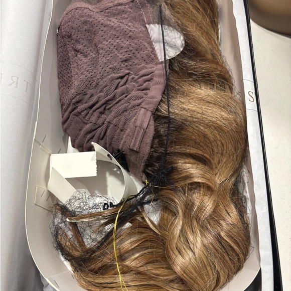 BELLETRESS KELLY Handtied cap - Picture 6 of 9